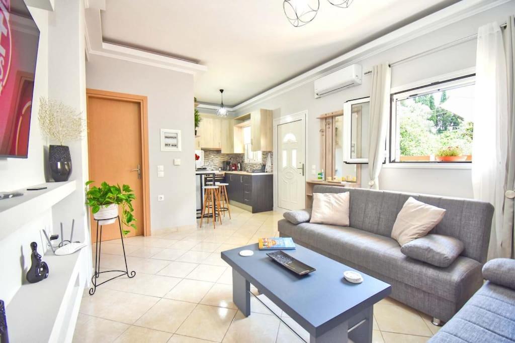 Kosmas Family House Apartment Kanali  Exterior photo